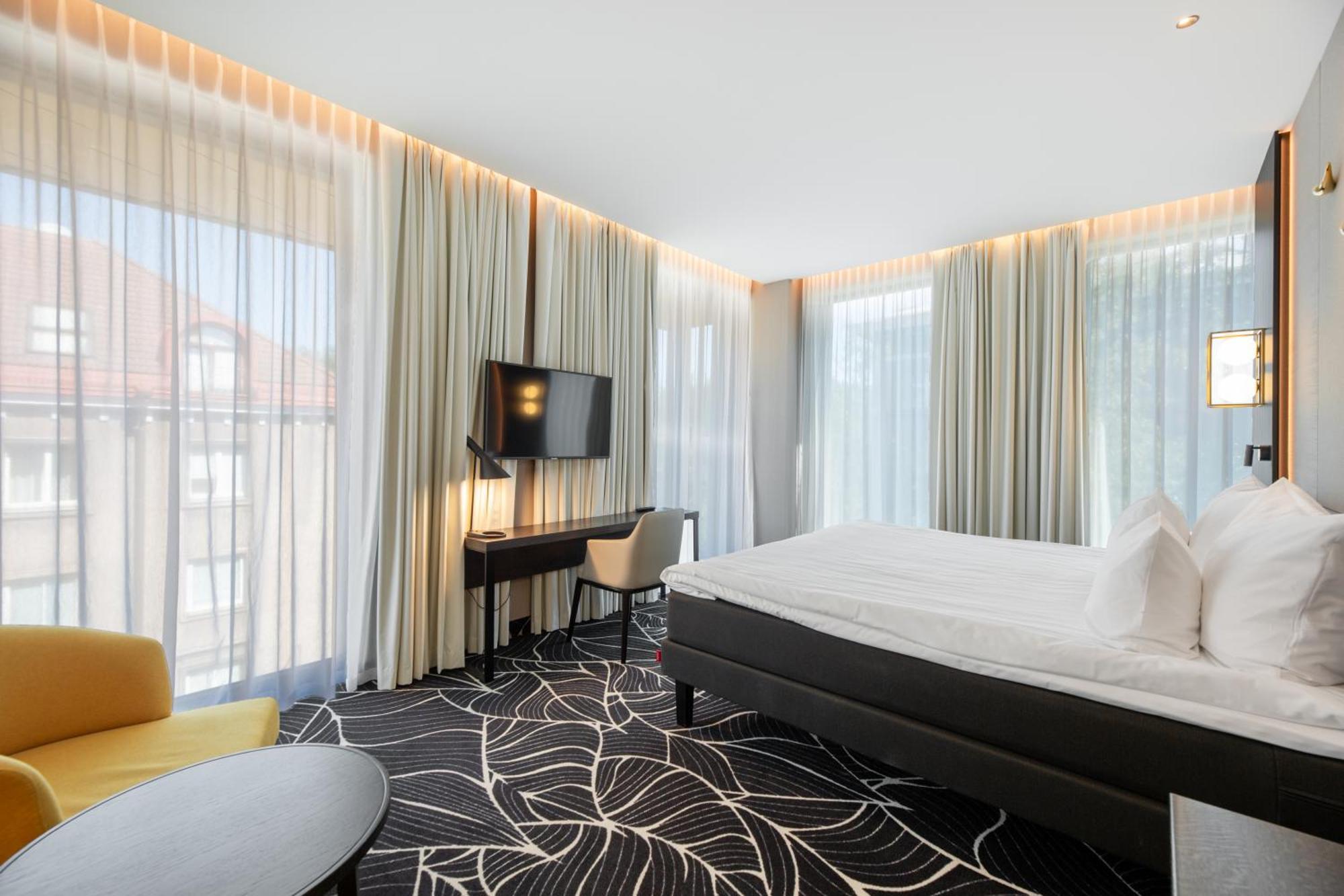 Movenpick 4*