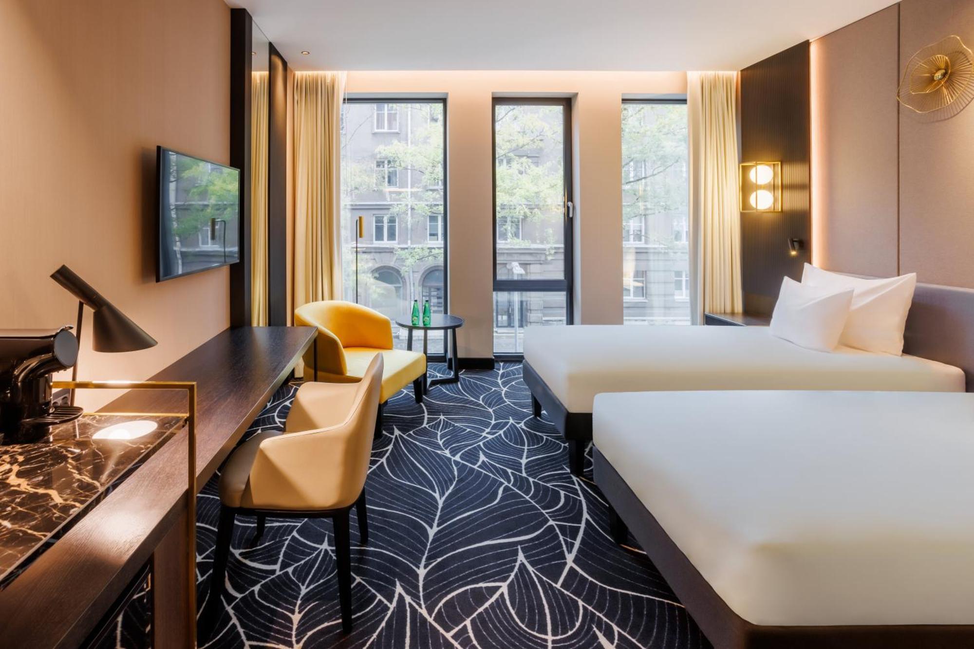 L'embitu Superior Hotel 4*
